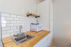 Landmark Resort King Suite Unit 607 - Beautifully Updated - Perfect for 2 guests!